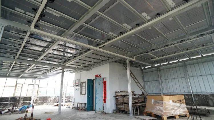 還在裝傳統(tǒng)陽光房？太傻了！如今大家都裝這個，美觀、環(huán)保還能賺錢！