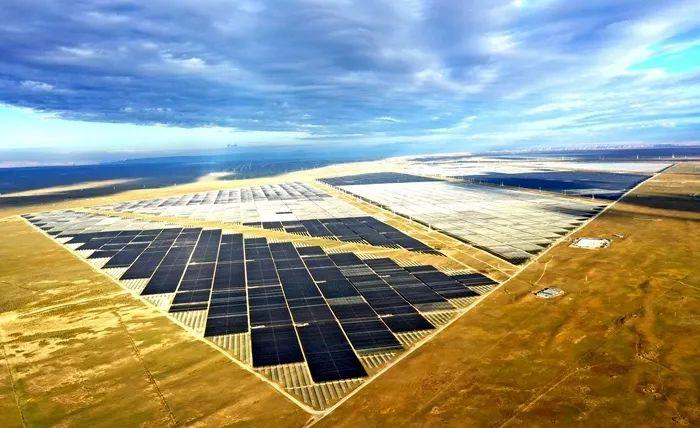 中國(guó)十三省最大光伏電站在這里！欽州康熙嶺的光伏電站能排上號(hào)了嗎？